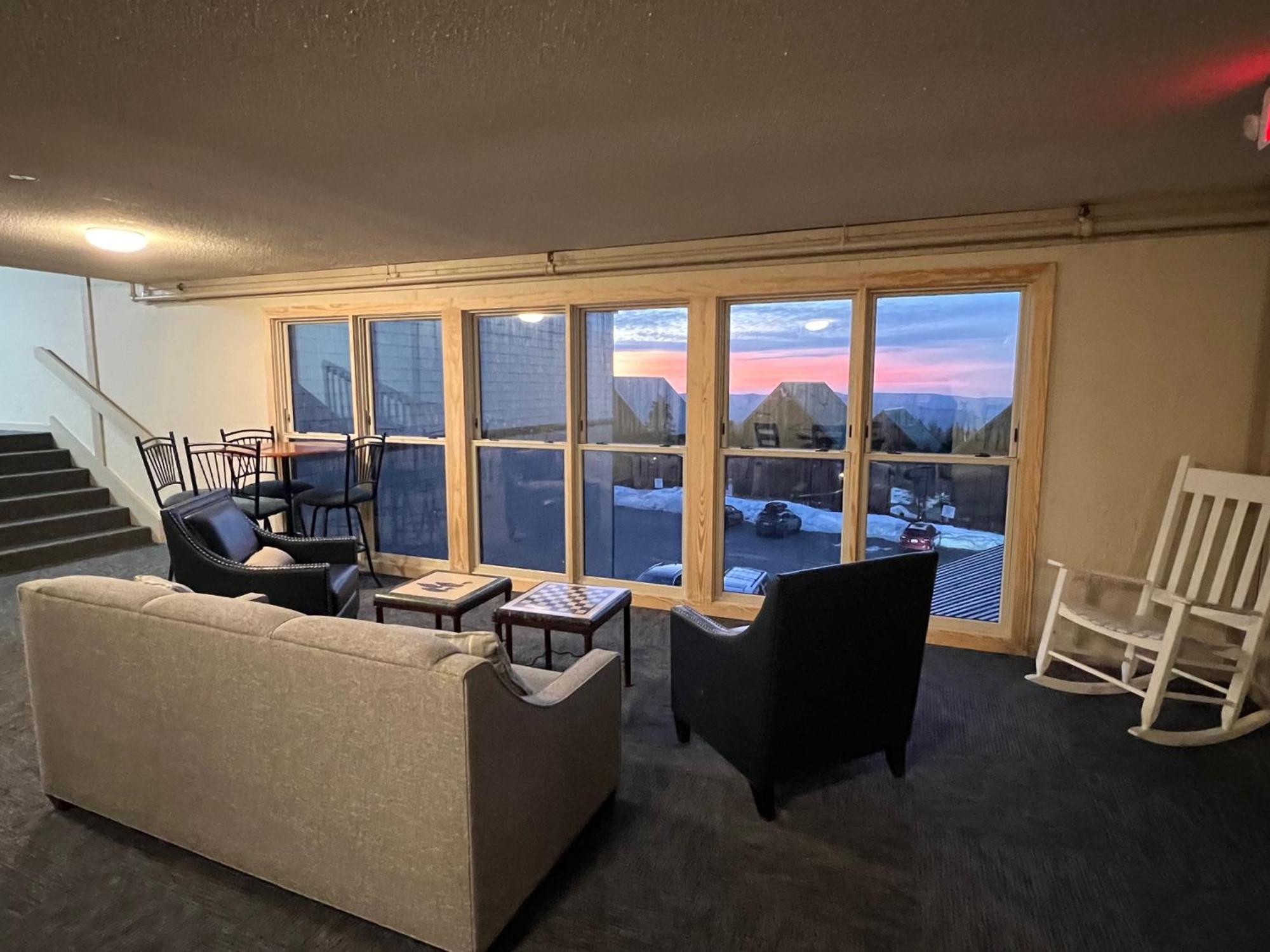 Snowcrest Condo Walking Distance To Slopes 斯诺肖 外观 照片